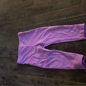 Purple leggings